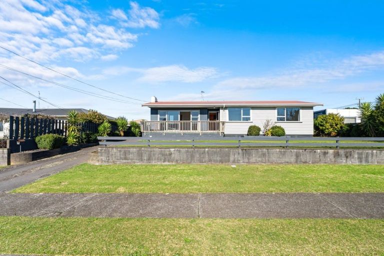 Photo of property in 4 Hua Street, Bell Block, New Plymouth, 4312