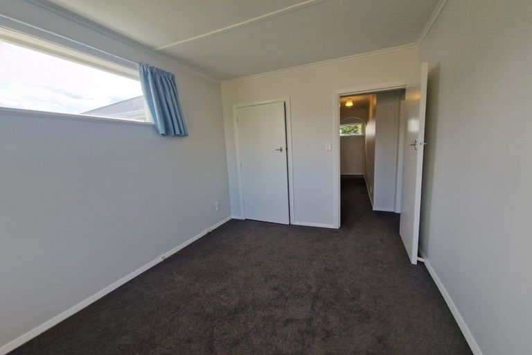 Photo of property in 35 Routley Crescent, Elderslea, Upper Hutt, 5018