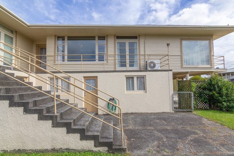 Photo of property in 17 Ruapehu Crescent, Taumarunui, 3920