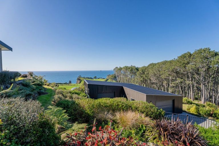 Photo of property in 97 Orchard Road, Hahei, Whitianga, 3591