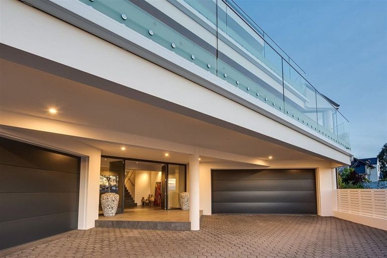 Photo of property in 15 Woodlau Rise, Huntsbury, Christchurch, 8022