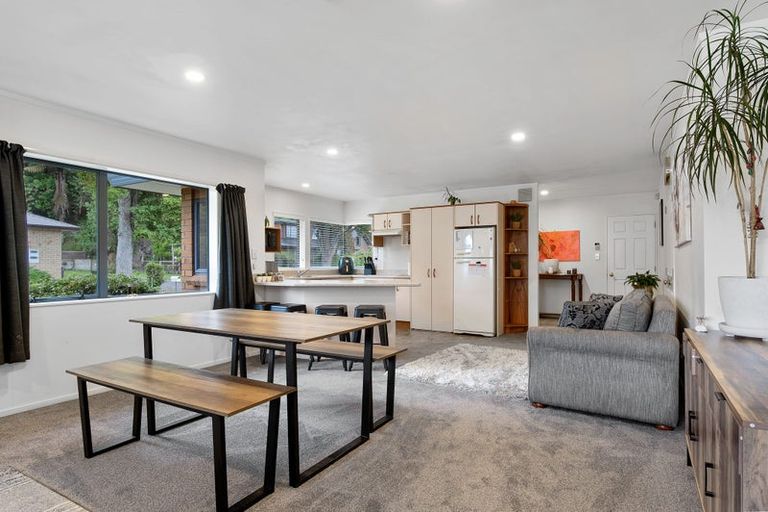 Photo of property in 82b Kawaha Point Road, Kawaha Point, Rotorua, 3010