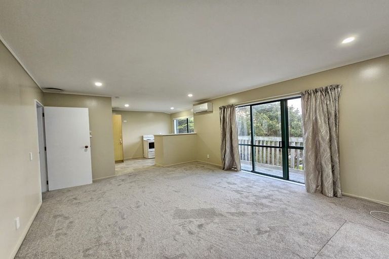 Photo of property in 2/5 Rothwell Street, Titahi Bay, Porirua, 5022