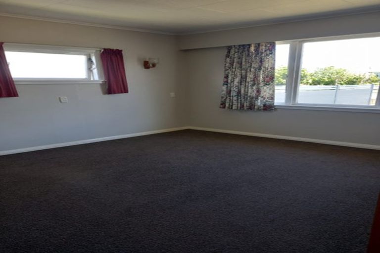 Photo of property in 12 Mersey Street, Rongotea, 4476