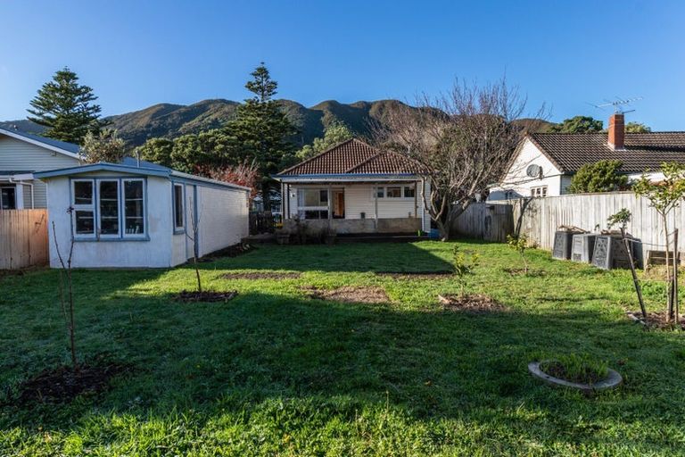 Photo of property in 89 Riverside Drive, Waiwhetu, Lower Hutt, 5010