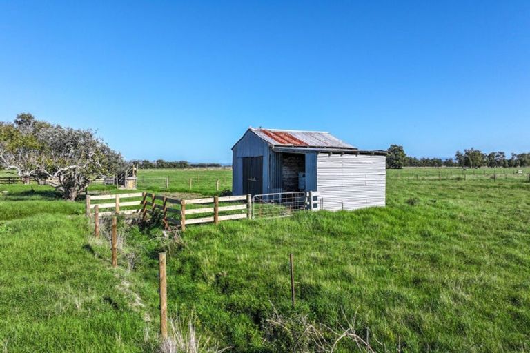 Photo of property in 174 Hauraki Road, Orongo, Thames, 3574