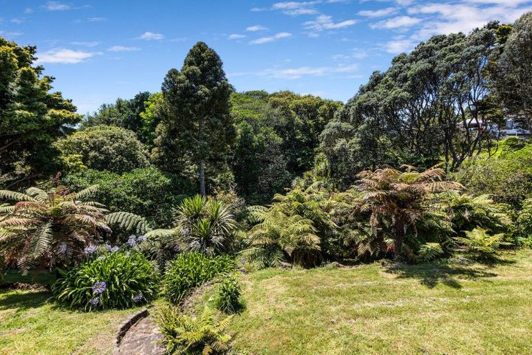 Photo of property in 45 Mcfarlane Street, Oakura, 4314