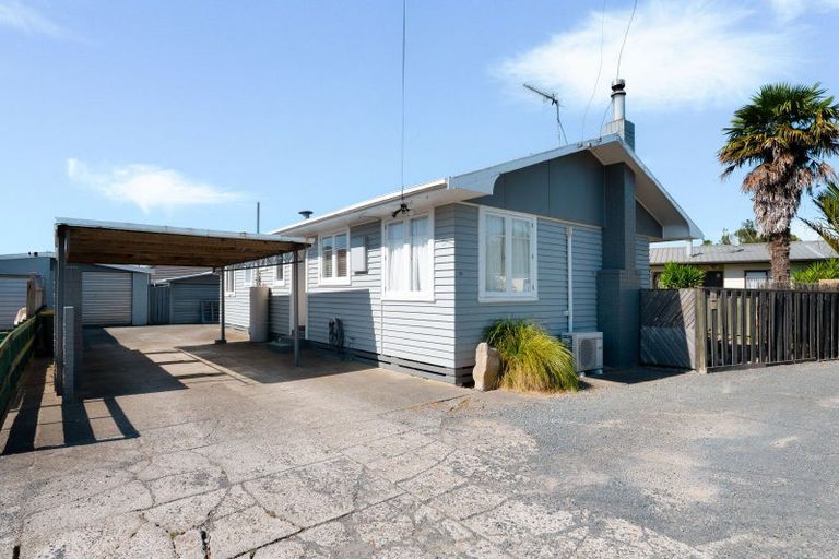 Photo of property in 12 Bruce Avenue, Glenview, Hamilton, 3206