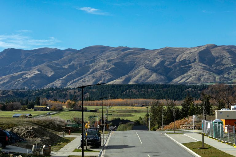 Photo of property in 36 Atkins Road, Luggate, Wanaka, 9382