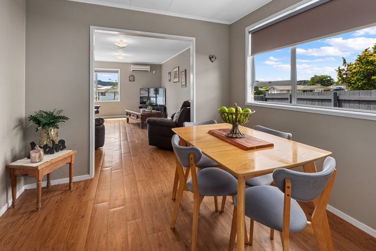 Photo of property in 27 Paramount Parade, Tikipunga, Whangarei, 0112