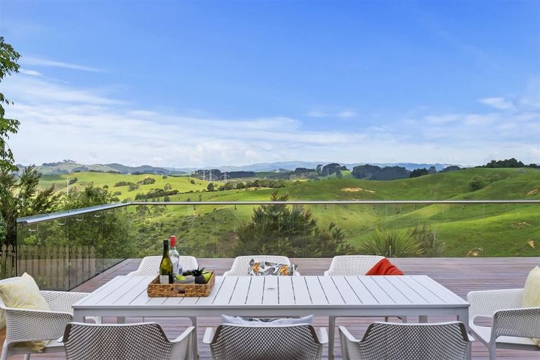 Photo of property in 719 Redoubt Road, Flat Bush, Auckland, 2019