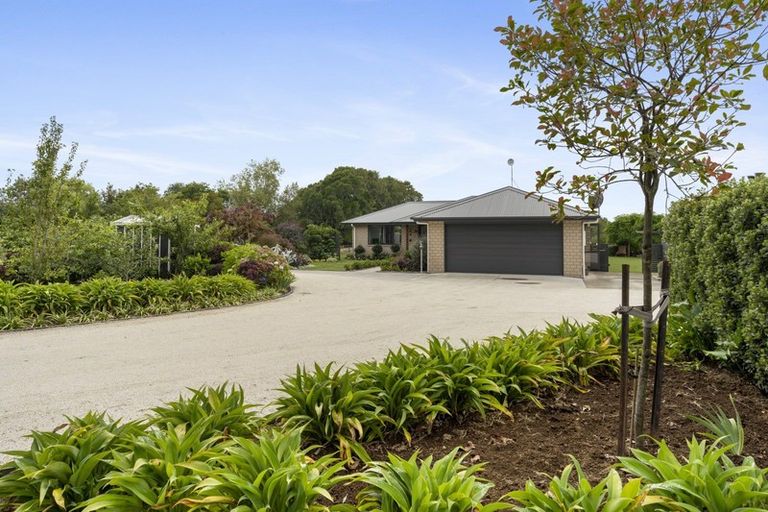 Photo of property in 1369 Egmont Road, Egmont Village, Inglewood, 4386