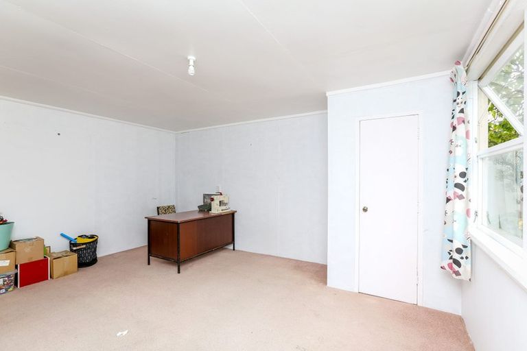 Photo of property in 14 Maranui Street, Welbourn, New Plymouth, 4310