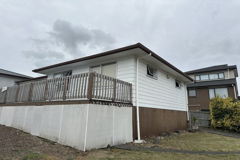 Photo of property in 32 Aberfeldy Avenue, Highland Park, Auckland, 2010