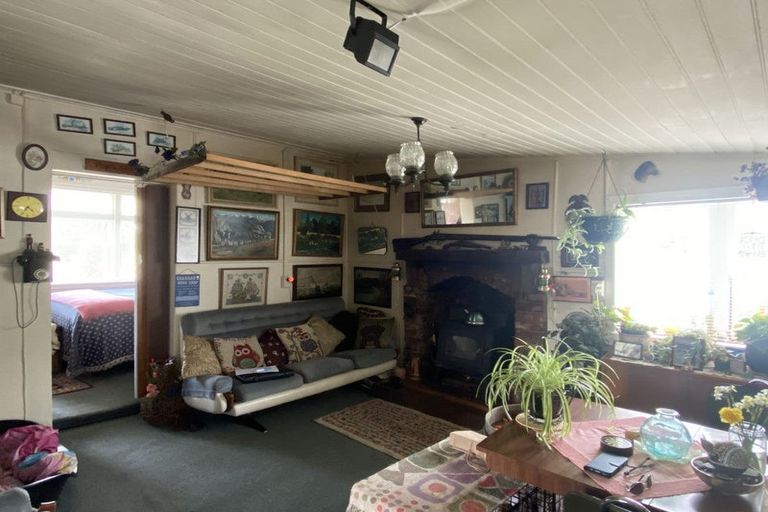 Photo of property in 24 Thousand Acre Road, Alma, Oamaru, 9492