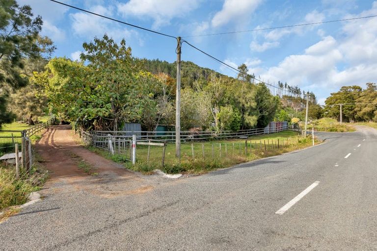 Photo of property in 113 Mountain View Road, Hikurangi, 0114