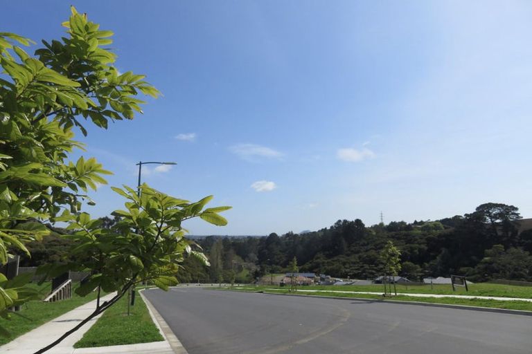 Photo of property in 241 Adler Drive, Ohauiti, Tauranga, 3112