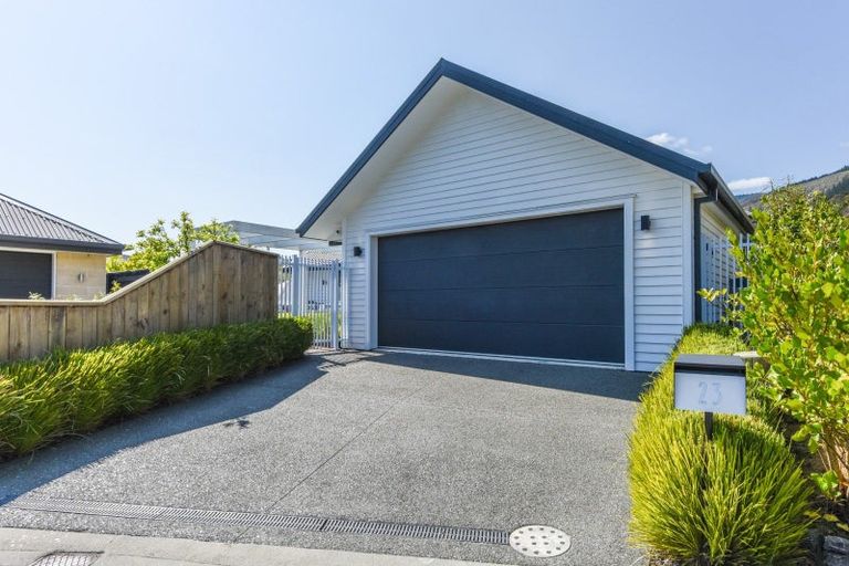 Photo of property in 23 Village Lane, Stoke, Nelson, 7011