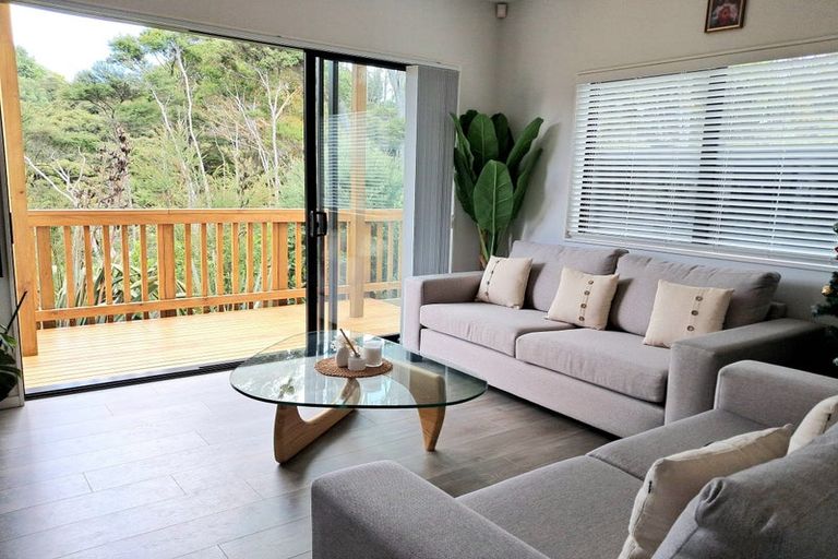 Photo of property in 29 Kaimai Avenue, Massey, Auckland, 0614