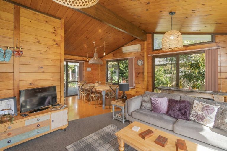 Photo of property in 46 Pepe Road, Tairua, 3508