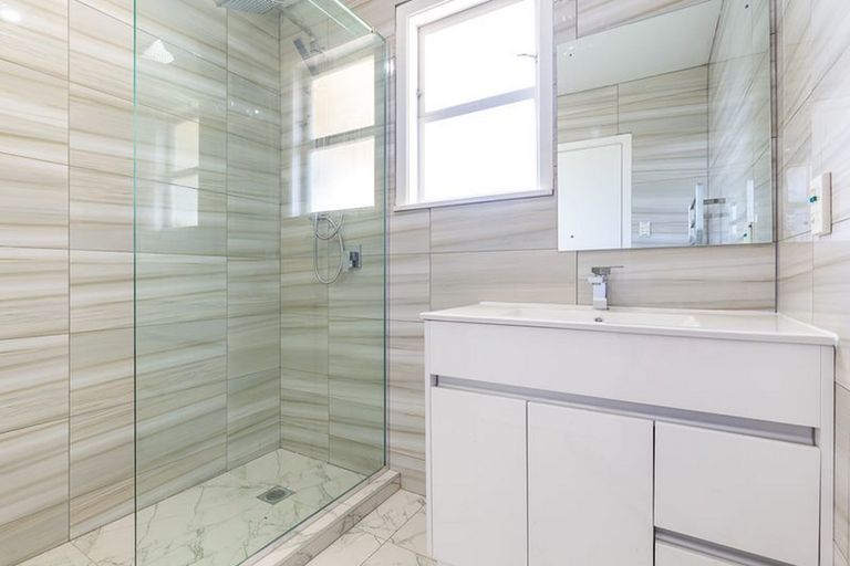 Photo of property in 9 Jupiter Street, Rosehill, Papakura, 2113