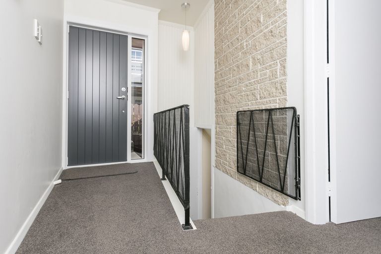 Photo of property in 9 Colquhoun Street, Glenross, Dunedin, 9011