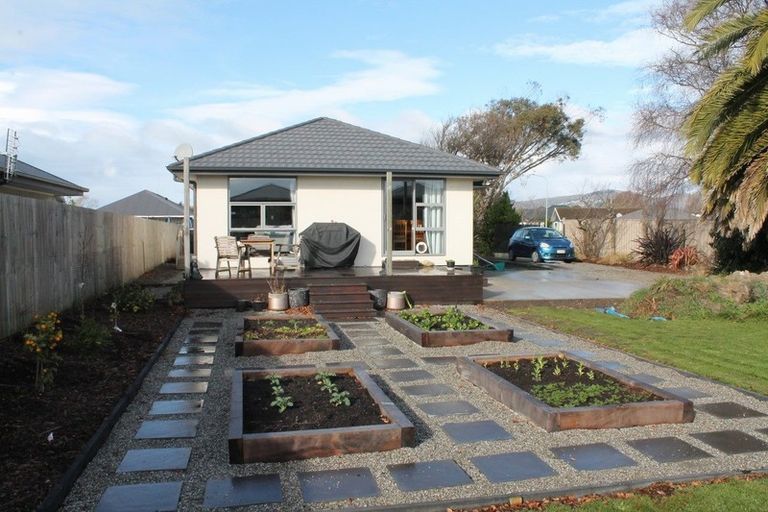Photo of property in 104 Rowses Road, Aranui, Christchurch, 8061