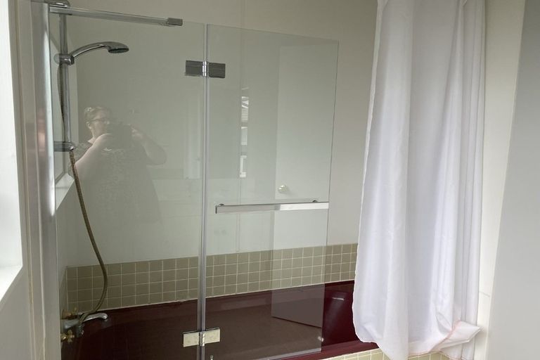 Photo of property in 10 Frances Street, Waikanae Beach, Waikanae, 5036