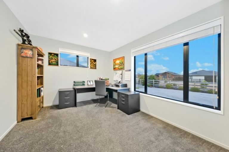 Photo of property in 32 Pentire Parade, Lincoln, 7608