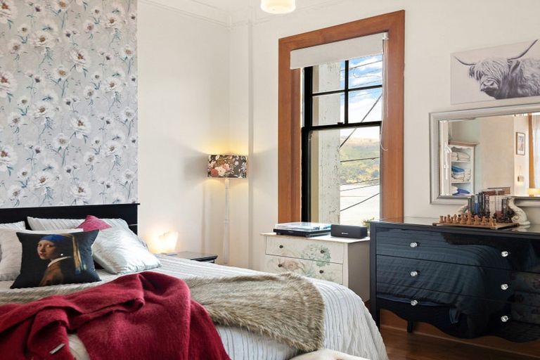 Photo of property in 247 Ravensbourne Road, Ravensbourne, Dunedin, 9022