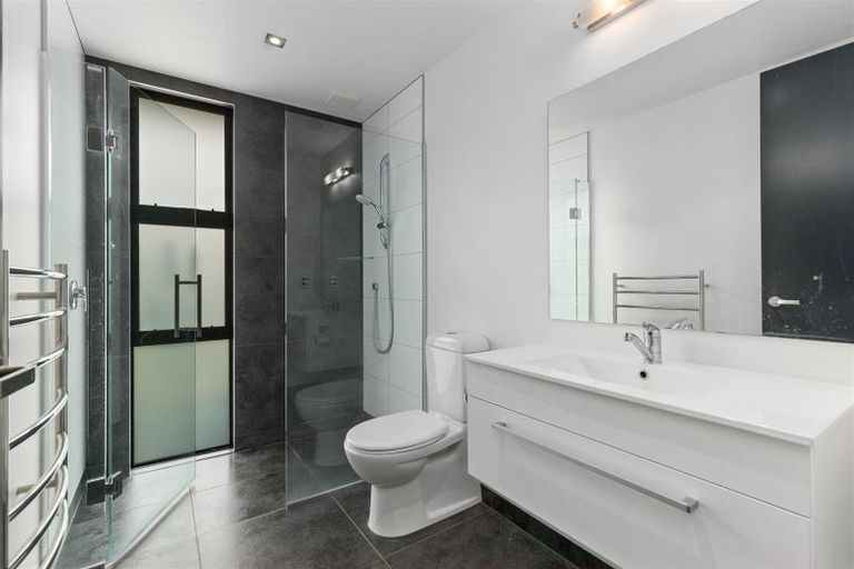 Photo of property in 5 Poppy Lane, Albert Town, Wanaka, 9305