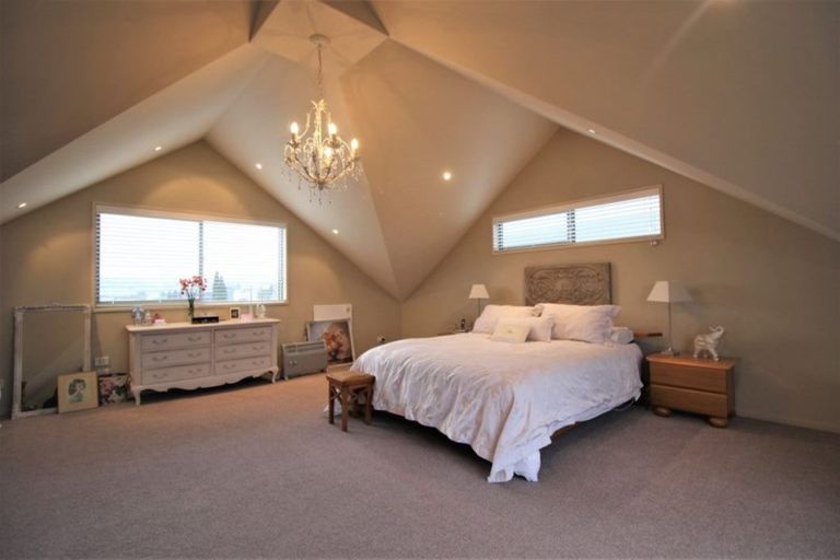 Photo of property in 33f Larch Crescent, Alexandra, 9320