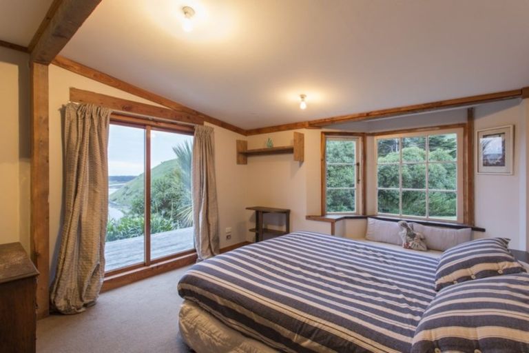 Photo of property in Kaimata Retreat, 297 Cape Saunders Road, Cape Saunders, Dunedin, 9077
