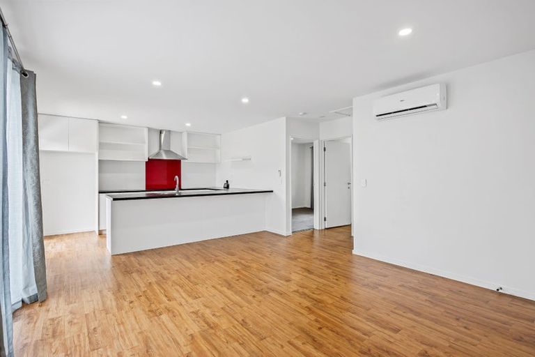 Photo of property in 393c Linwood Avenue, Bromley, Christchurch, 8062