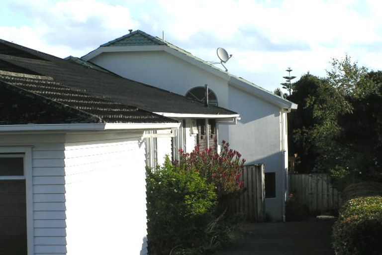 Photo of property in 1/8 Walter Street, Hauraki, Auckland, 0622