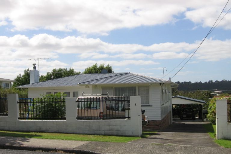 Photo of property in 6 Fordham Street, Beach Haven, Auckland, 0626