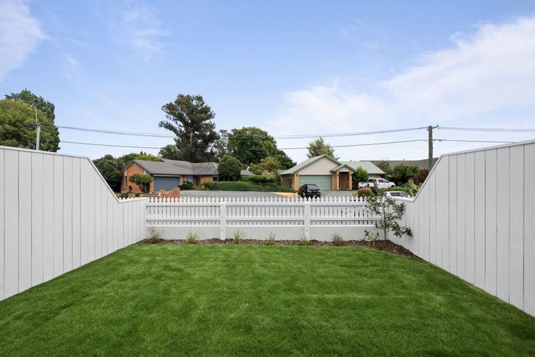 Photo of property in 4/6 Ensors Road, Opawa, Christchurch, 8023