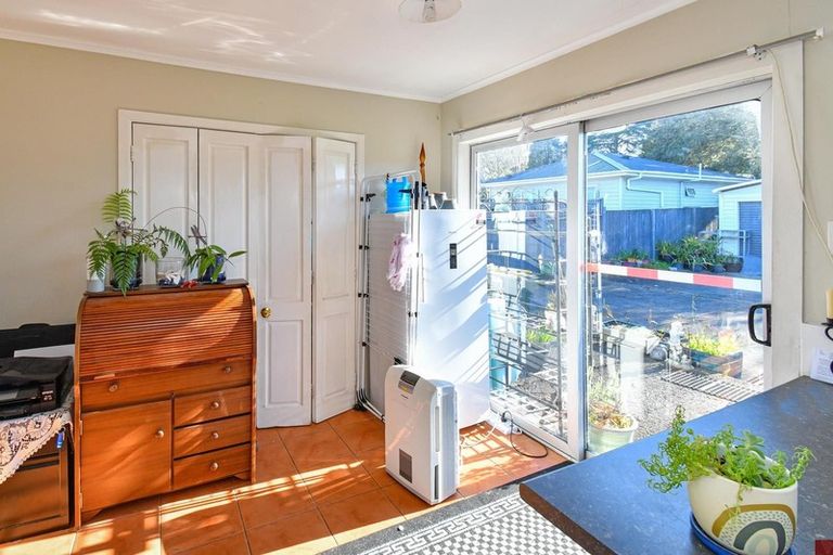 Photo of property in 18 Mcannalley Street, Manurewa East, Auckland, 2102