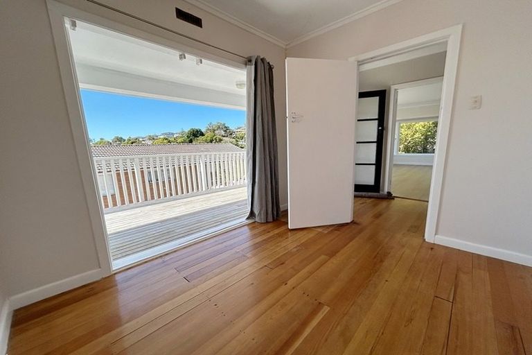 Photo of property in 121 Stredwick Drive, Torbay, Auckland, 0630