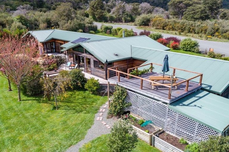 Photo of property in 12 Tai Close, Kaiuma Bay, Havelock, 7178