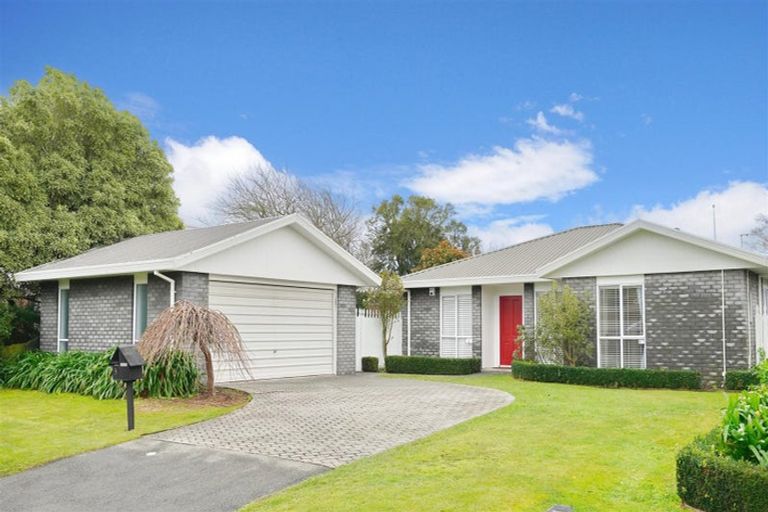 Photo of property in 3 Clipston Place, Halswell, Christchurch, 8025