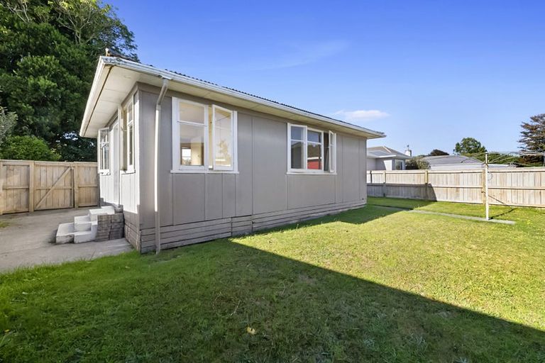 Photo of property in 38 Doralto Road, Frankleigh Park, New Plymouth, 4310