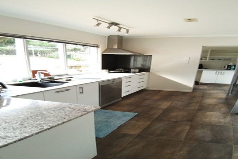 Photo of property in 5 Maugham Drive, Bucklands Beach, Auckland, 2014