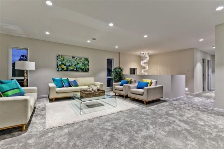 Photo of property in 43 Remuremu Street, Long Bay, Auckland, 0630