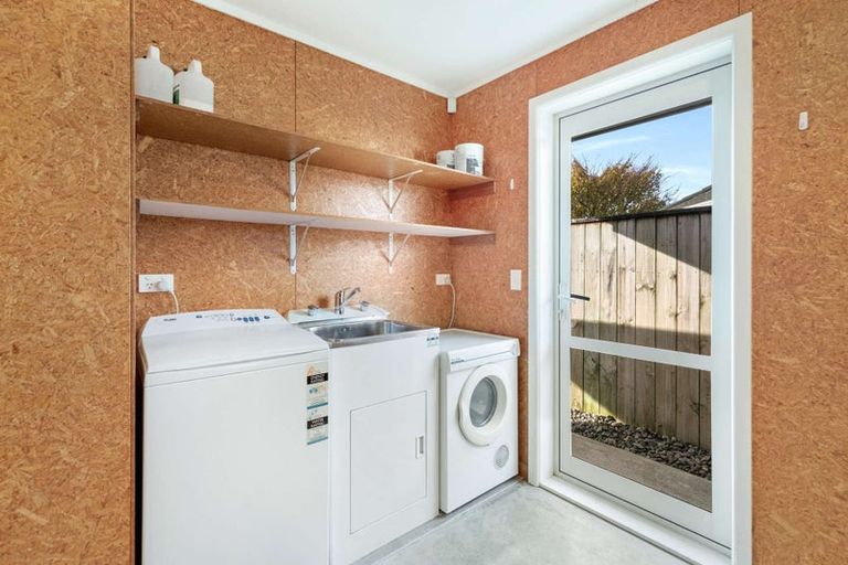 Photo of property in 24a Rata Street, Roslyn, Palmerston North, 4414