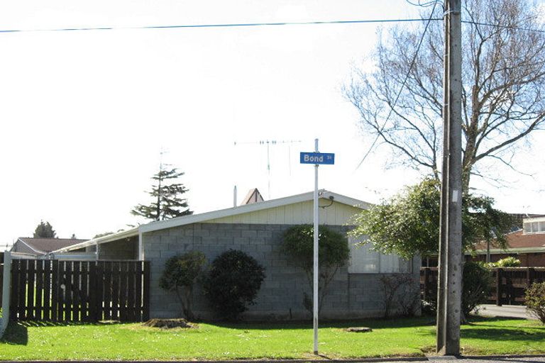 Photo of property in 34 Bond Street, Marton, 4710