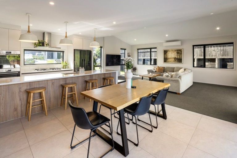 Photo of property in 17 Riverpoint Glade, Flagstaff, Hamilton, 3210