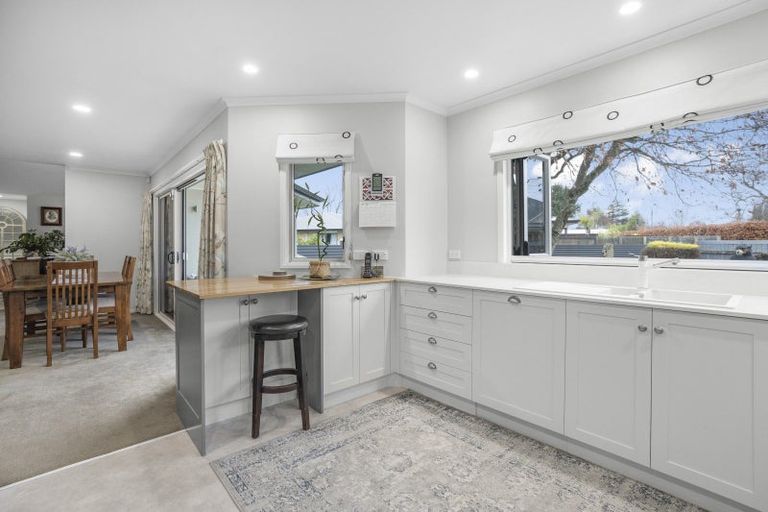 Photo of property in 10 Howard Street, Carterton, 5713