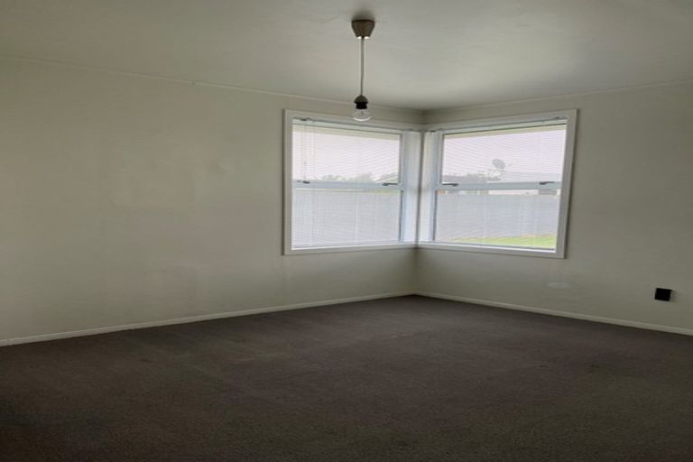 Photo of property in 2/22 Idlewild Avenue, Mangere, Auckland, 2022