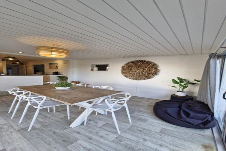 Photo of property in 716a Papamoa Beach Road, Papamoa Beach, Papamoa, 3118